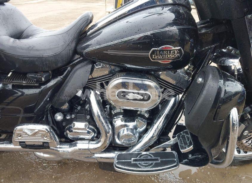 Photo 8 of 2009 Harley-davidson Flhtcu N/A (VIN 1HD1FC4129Y678995)