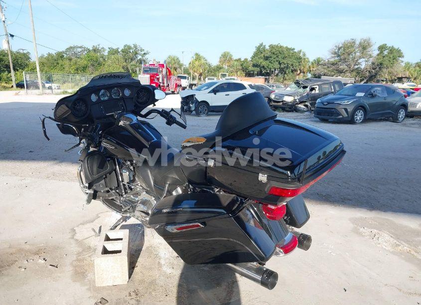 Photo 3 of 2014 Harley-davidson Flhtcu ULTRA CLASSIC ELECTRA GLD (VIN 1HD1FCM12EB640860)