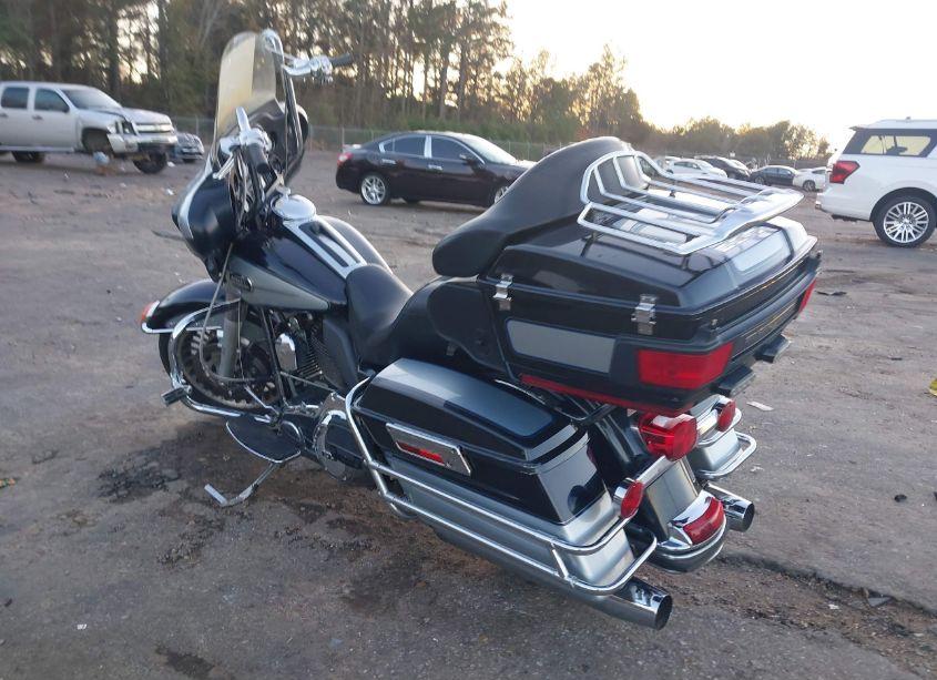 Photo 3 of 2013 Harley-davidson Flhtcu ULTRA CLASSIC ELECTRA GLD (VIN 1HD1FCM16DB681197)