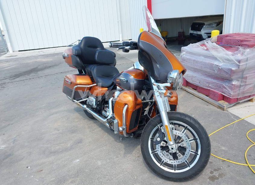 2015 Harley-davidson Flhtcu ULTRA CLASSIC ELECTRA GLD (VIN 1HD1FCM17FB651354) main photo