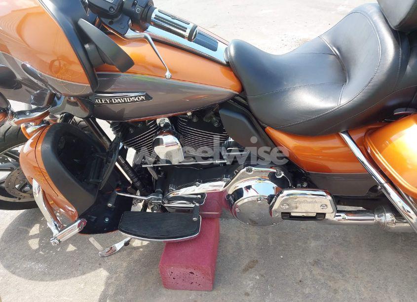 Photo 9 of 2015 Harley-davidson Flhtcu ULTRA CLASSIC ELECTRA GLD (VIN 1HD1FCM17FB651354)