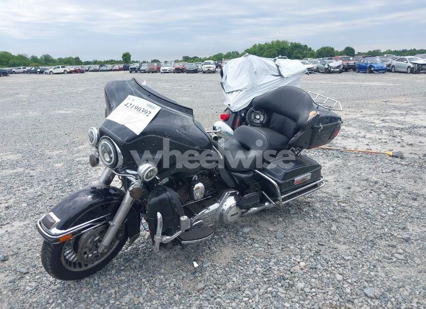 Photo 2 of 2013 Harley-davidson Flhtcu ULTRA CLASSIC ELECTRA GLD (VIN 1HD1FCM18DB658519)