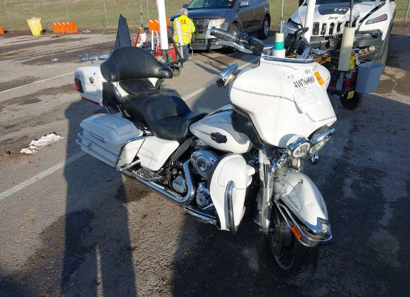 2012 Harley-davidson Flhtcu ULTRA CLASSIC ELECTRA GLD (VIN 1HD1FCM1XCB656804) main photo