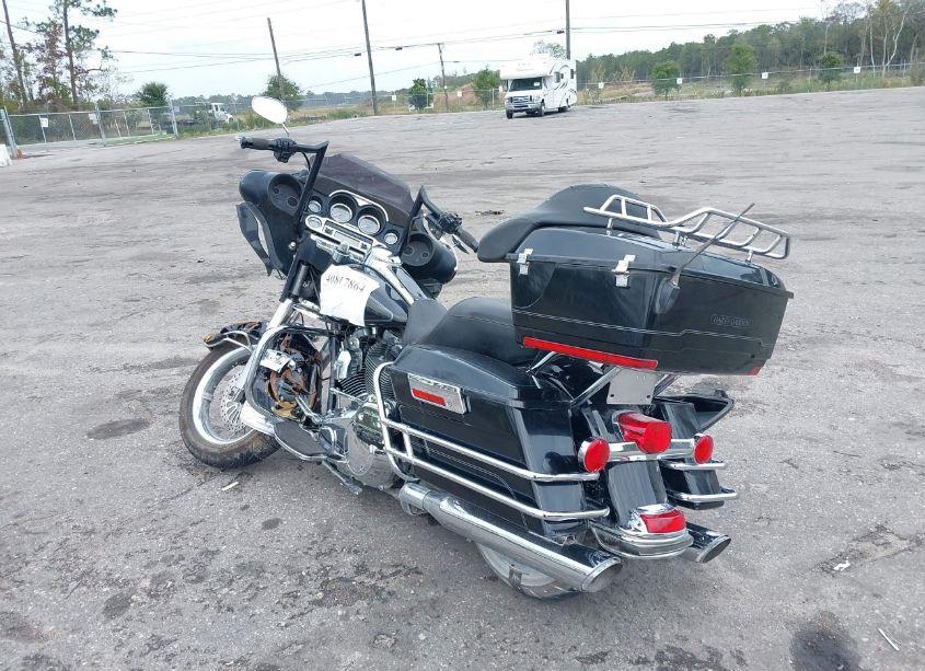 Photo 3 of 2010 Harley-davidson Flhtc N/A (VIN 1HD1FF417AB631311)