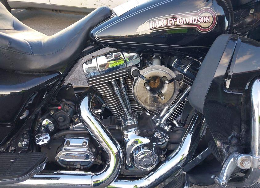 Photo 8 of 2005 Harley-davidson Flhtci N/A (VIN 1HD1FFW165Y626262)