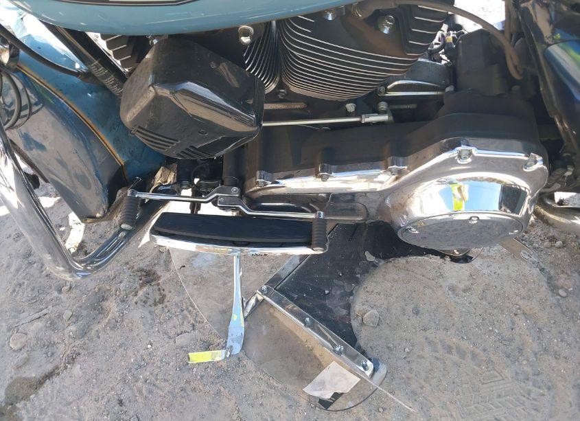 Photo 9 of 2010 Harley-davidson Flhp (VIN 1HD1FHM14AB671065)