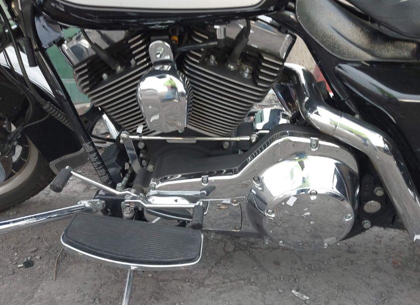 Photo 9 of 2006 Harley-davidson Flhtpi N/A (VIN 1HD1FMW146Y626444)