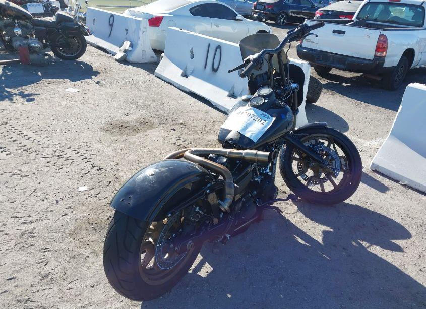 Photo 4 of 2017 Harley-davidson Fxdls (VIN 1HD1GS831HC310600)