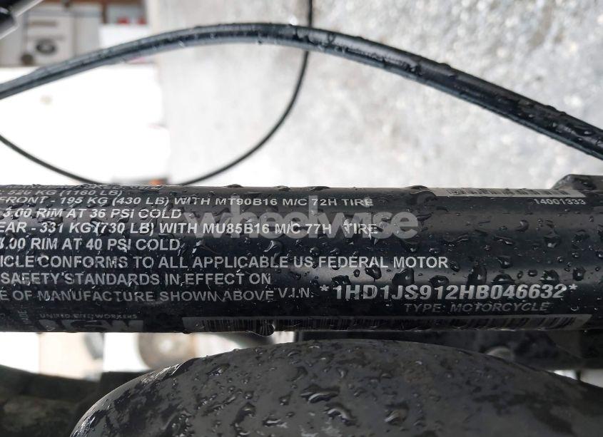 Photo 10 of 2017 Harley-davidson Flss (VIN 1HD1JS912HB046632)