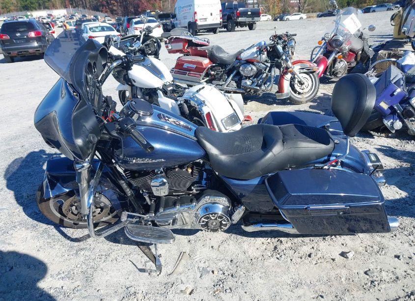 Photo 13 of 2009 Harley-davidson Flhx (VIN 1HD1KB4109Y671744)