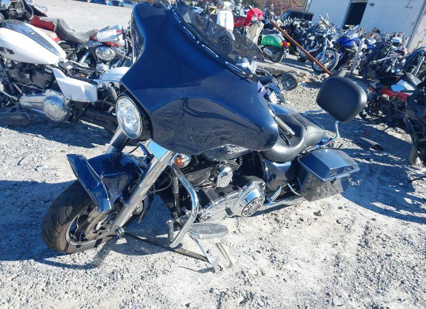 Photo 2 of 2009 Harley-davidson Flhx (VIN 1HD1KB4109Y671744)