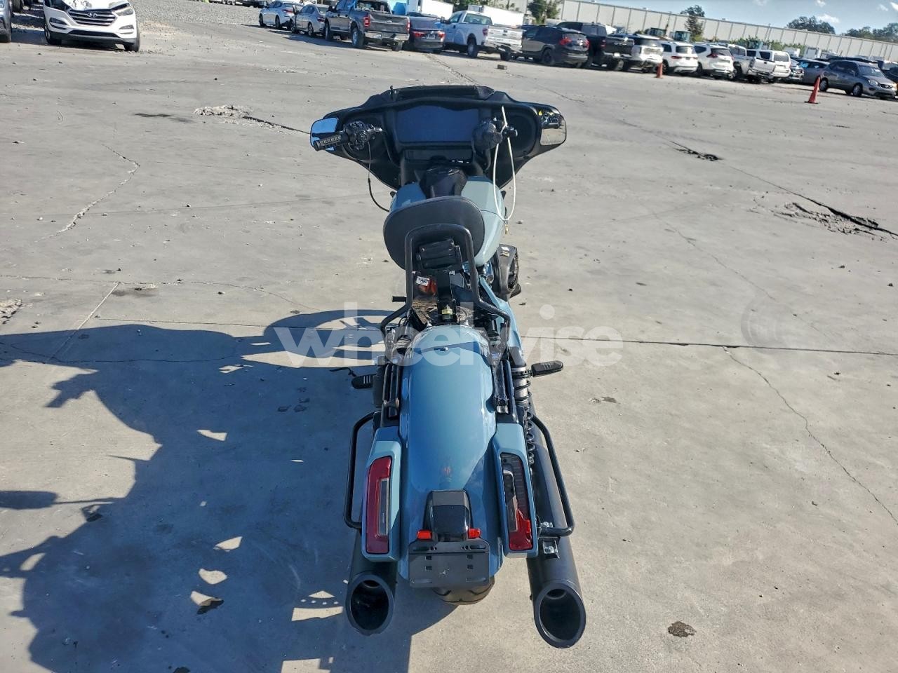 Photo 4 of 2024 HARLEY-DAVIDSON FLHX (VIN 1HD1KB716RB612163)