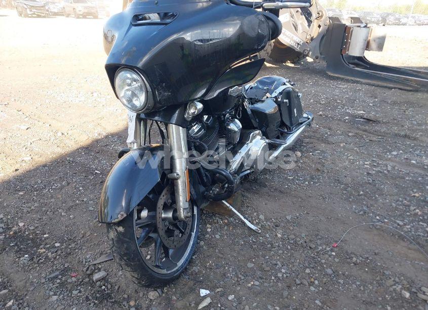 Photo 2 of 2022 Harley-davidson Flhx (VIN 1HD1KBC12NB632927)