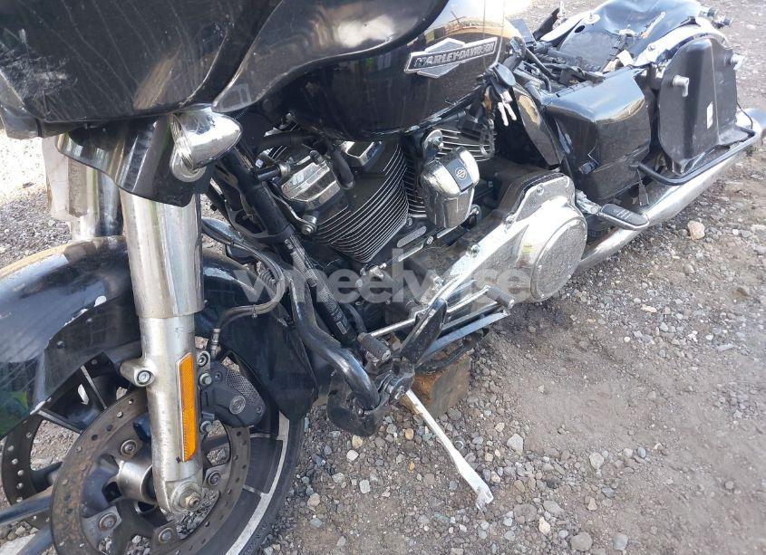 Photo 9 of 2022 Harley-davidson Flhx (VIN 1HD1KBC12NB632927)