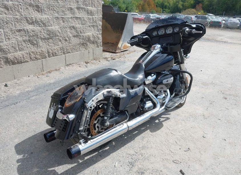 Photo 4 of 2018 Harley-davidson Flhx STREET GLIDE (VIN 1HD1KBC18JB665330)