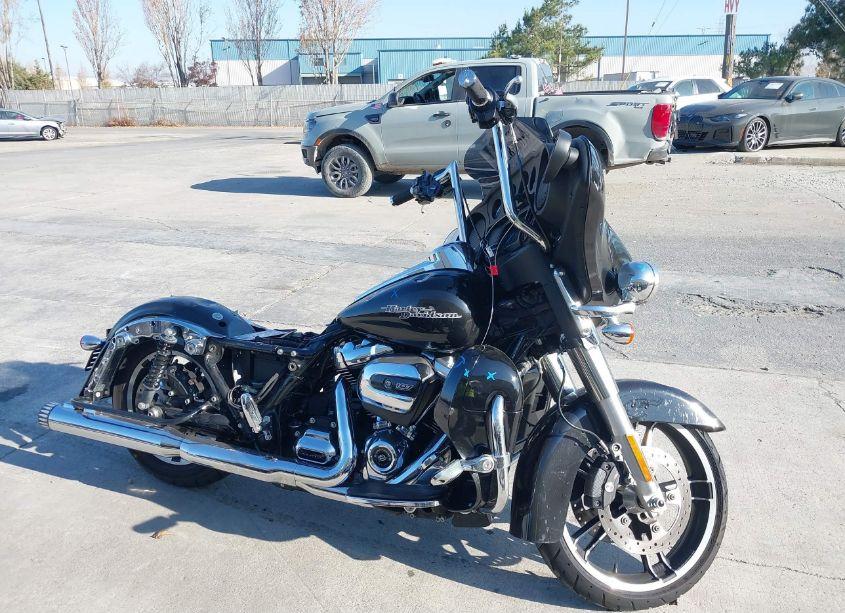 Photo 12 of 2017 Harley-davidson Flhx STREET GLIDE (VIN 1HD1KBC36HB638574)