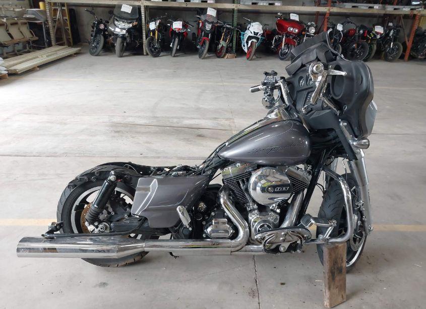 Photo 12 of 2014 Harley-davidson Flhx STREET GLIDE (VIN 1HD1KBM13EB624771)