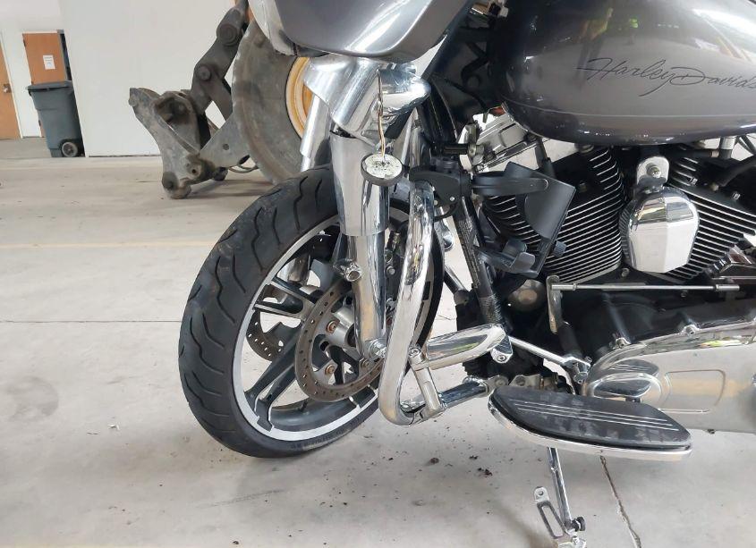 Photo 16 of 2014 Harley-davidson Flhx STREET GLIDE (VIN 1HD1KBM13EB624771)