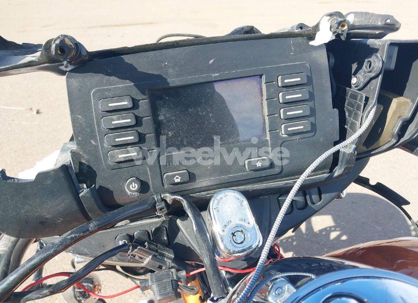 Photo 7 of 2014 Harley-davidson Flhx STREET GLIDE (VIN 1HD1KBM14EB622639)