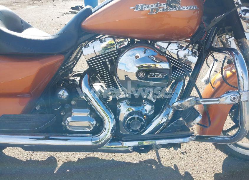 Photo 8 of 2014 Harley-davidson Flhx STREET GLIDE (VIN 1HD1KBM14EB622639)