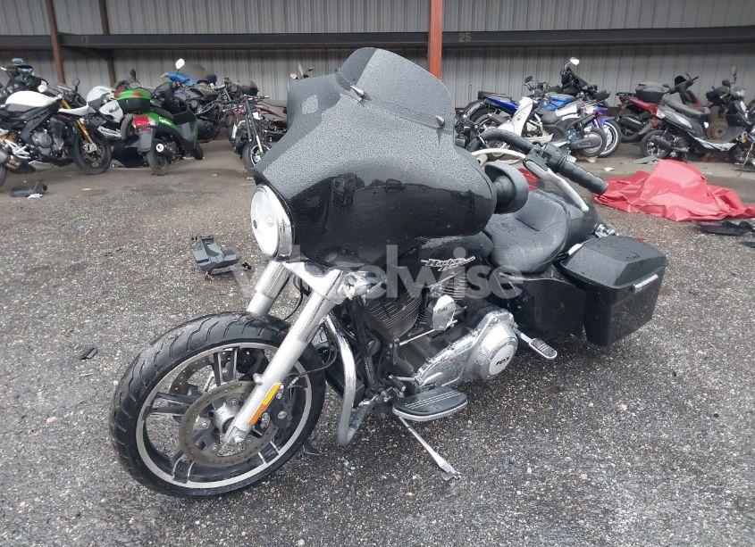 Photo 2 of 2012 Harley-davidson Flhx STREET GLIDE (VIN 1HD1KBM16CB685822)