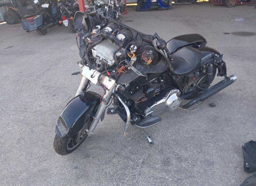 Photo 2 of 2013 Harley-davidson Flhx STREET GLIDE (VIN 1HD1KBM18DB639782)