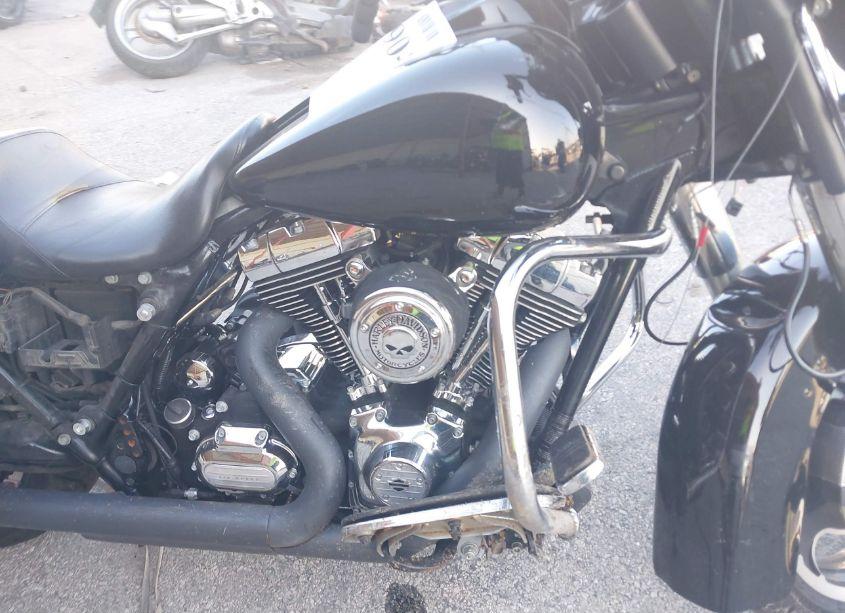 Photo 8 of 2013 Harley-davidson Flhx STREET GLIDE (VIN 1HD1KBM18DB639782)