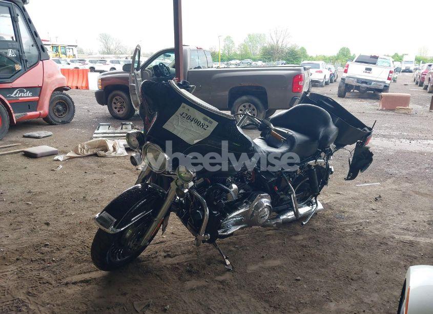 Photo 2 of 2013 Harley-davidson Flhtk ELECTRA GLIDE ULTRA LTD (VIN 1HD1KEM15DB619149)