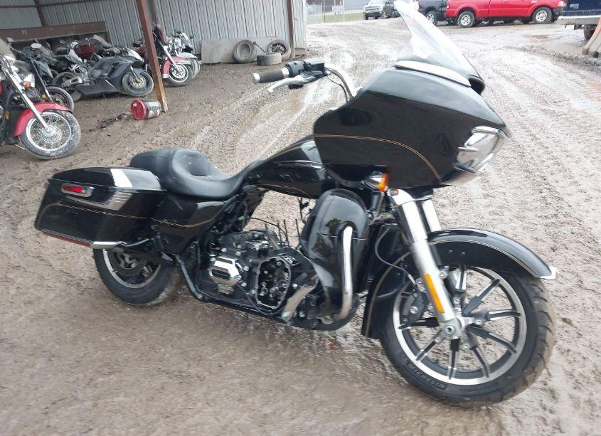 Photo 8 of 2017 Harley-davidson Fltru N/A (VIN 1HD1KGD16HB687879)