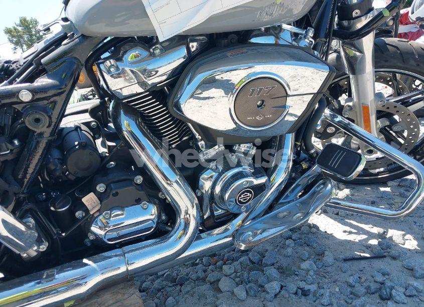 Photo 9 of 2024 Harley-davidson Fltrx N/A (VIN 1HD1KH710RB602893)