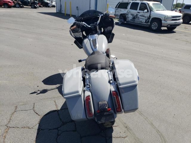 Photo 9 of 2024 HARLEY-DAVIDSON FLTRX N/A (VIN 1HD1KH717RB661293)