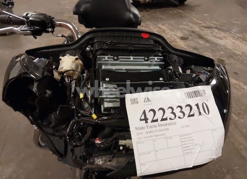 Photo 16 of 2019 Harley-davidson Fltrx N/A (VIN 1HD1KHC18KB646443)