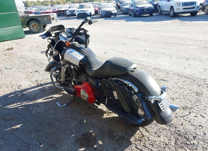 Photo 3 of 2013 Harley-davidson Fltrx ROAD GLIDE CUSTOM (VIN 1HD1KHM10DB674819)