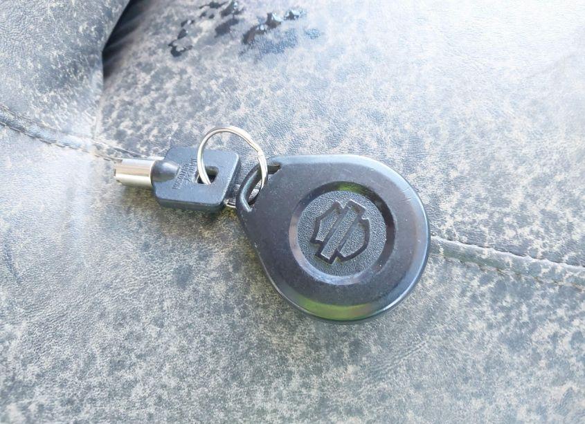 Photo 11 of 2013 Harley-davidson Fltrx ROAD GLIDE CUSTOM (VIN 1HD1KHM13DB646027)