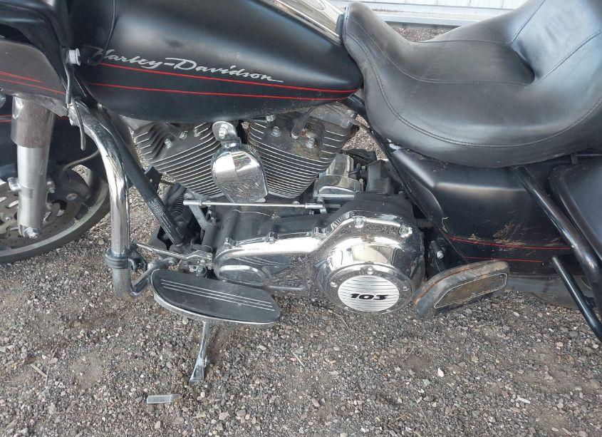 Photo 9 of 2013 Harley-davidson Fltrx ROAD GLIDE CUSTOM (VIN 1HD1KHM13DB646027)