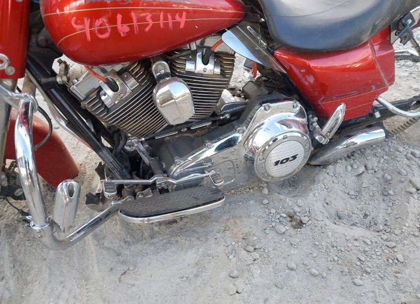 Photo 8 of 2013 Harley-davidson Fltrx ROAD GLIDE CUSTOM (VIN 1HD1KHM15DB614499)