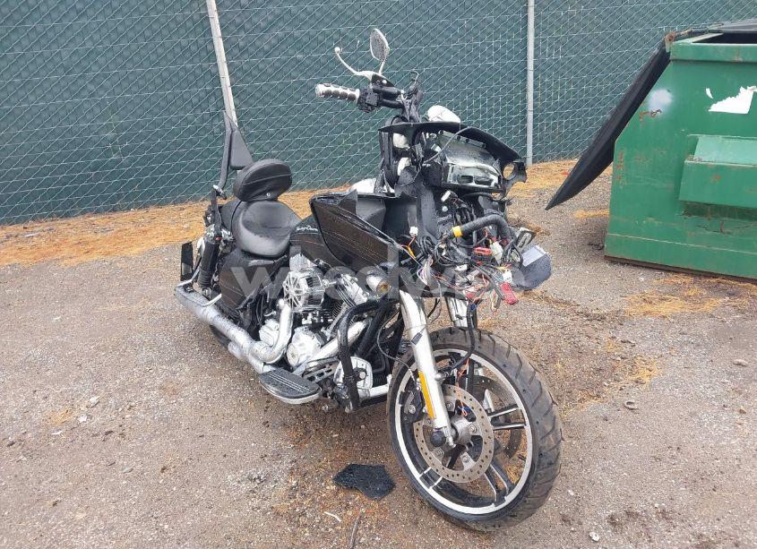 2013 Harley-davidson Fltrx ROAD GLIDE CUSTOM (VIN 1HD1KHM15DB662018) main photo