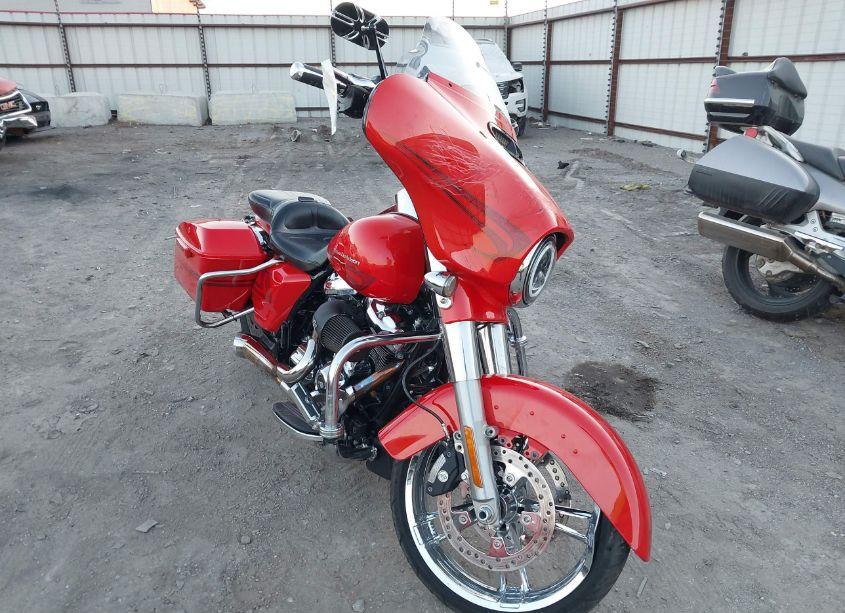 2017 Harley-davidson Flhxs STREET GLIDE SPECIAL (VIN 1HD1KRC13HB672270) main photo