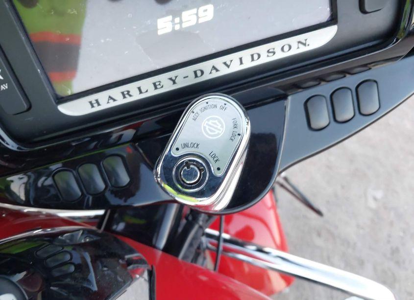 Photo 11 of 2017 Harley-davidson Flhxs STREET GLIDE SPECIAL (VIN 1HD1KRC13HB672270)