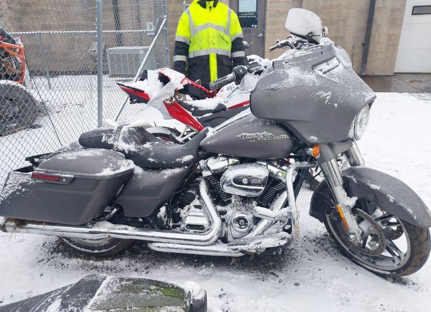 Photo 11 of 2017 Harley-davidson Flhxs STREET GLIDE SPECIAL (VIN 1HD1KRC14HB674822)