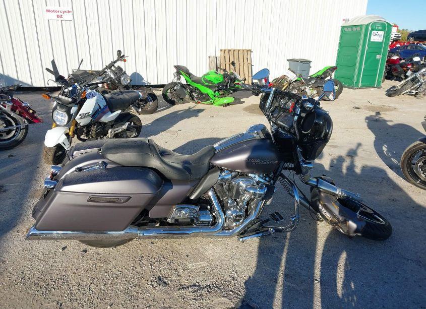 Photo 12 of 2017 Harley-davidson Flhxs STREET GLIDE SPECIAL (VIN 1HD1KRC18HB646473)