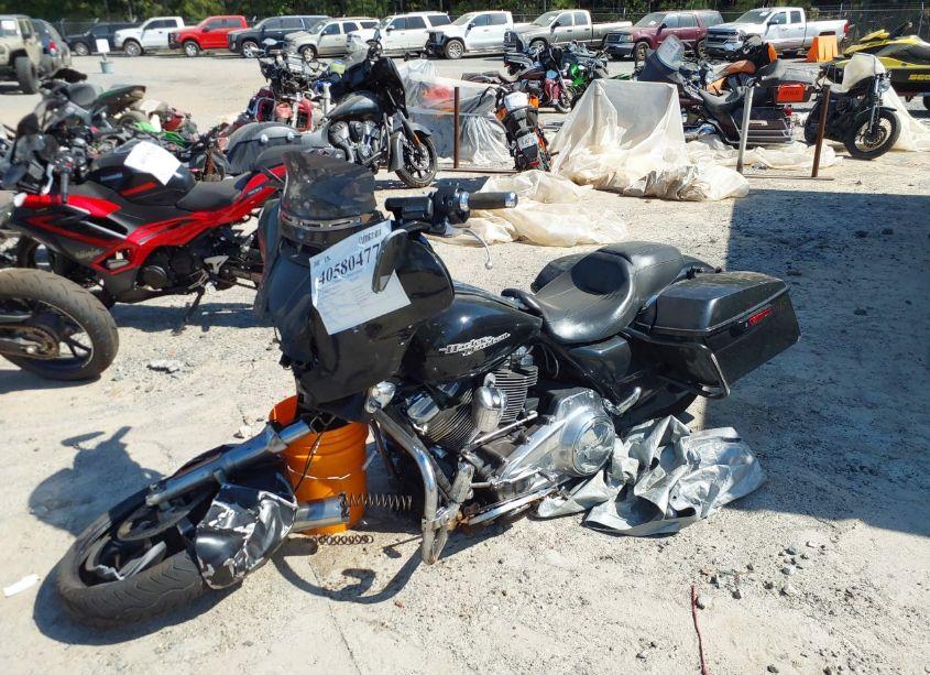 Photo 2 of 2017 Harley-davidson Flhxs STREET GLIDE SPECIAL (VIN 1HD1KRC1XHB616939)