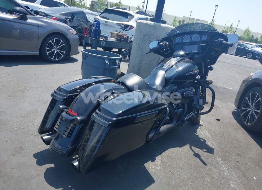 Photo 4 of 2018 Harley-davidson Flhxs STREET GLIDE SPECIAL (VIN 1HD1KRC32JB678259)