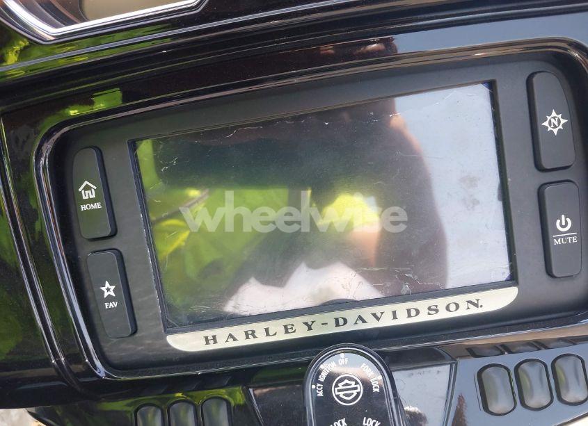 Photo 7 of 2018 Harley-davidson Flhxs STREET GLIDE SPECIAL (VIN 1HD1KRC32JB678259)