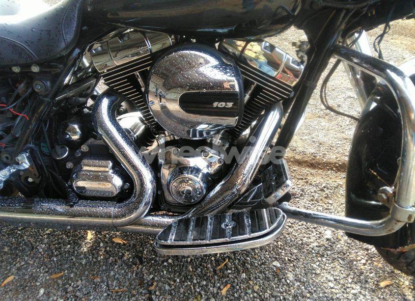 Photo 8 of 2014 Harley-davidson Flhxs STREET GLIDE SPECIAL (VIN 1HD1KRM10EB609296)