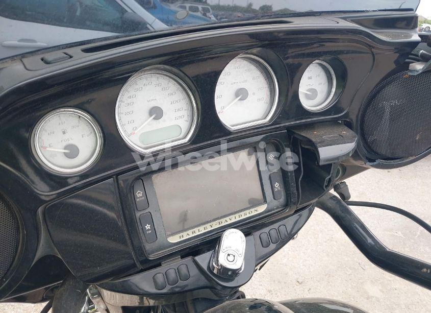 Photo 7 of 2014 Harley-davidson Flhxs STREET GLIDE SPECIAL (VIN 1HD1KRM12EB706547)