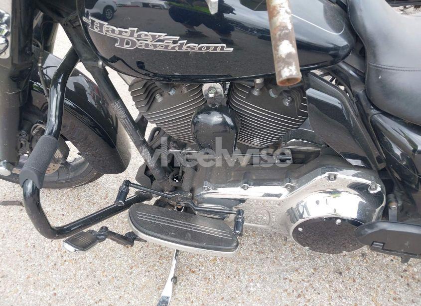 Photo 9 of 2014 Harley-davidson Flhxs STREET GLIDE SPECIAL (VIN 1HD1KRM12EB706547)