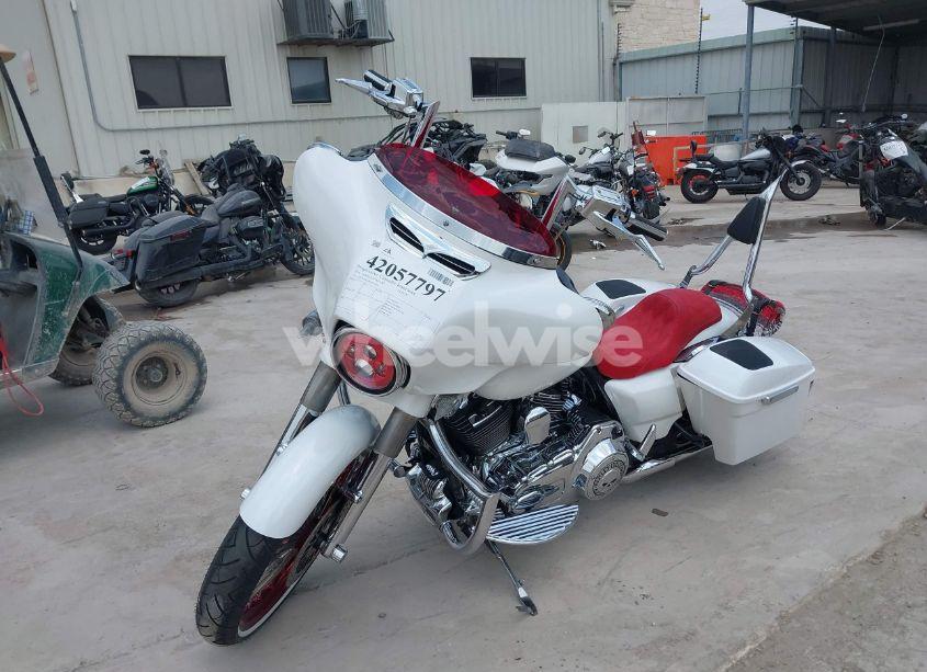 Photo 2 of 2014 Harley-davidson Flhxs STREET GLIDE SPECIAL (VIN 1HD1KRM18EB637914)