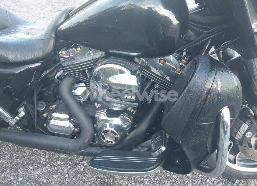 Photo 8 of 2014 Harley-davidson Flhxs STREET GLIDE SPECIAL (VIN 1HD1KRM19EB638604)