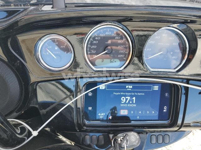 Photo 3 of 2019 HARLEY-DAVIDSON FLHXS (VIN 1HD1KRP19KB608767)